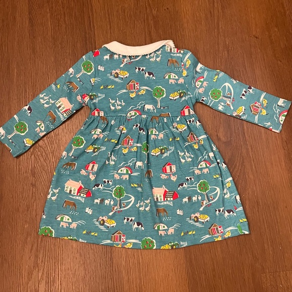 NWT BABY BODEN JERSEY COLLARED DRESS IN BROOK BLUE FARMYARD 9-12 Months - Picture 2 of 3